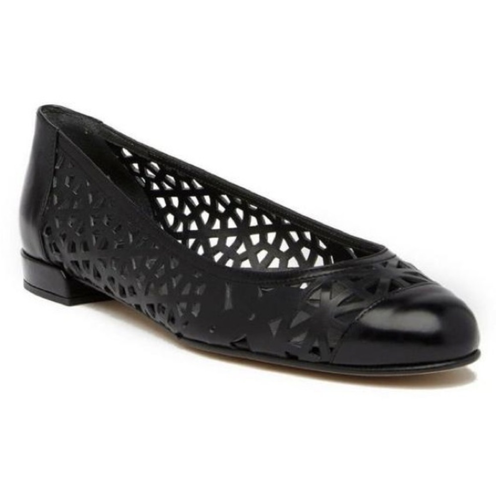 𝅺Stuart Weitzman Ballet Flats Shoes Black Leather Laser Cut Geoprint Balletcore